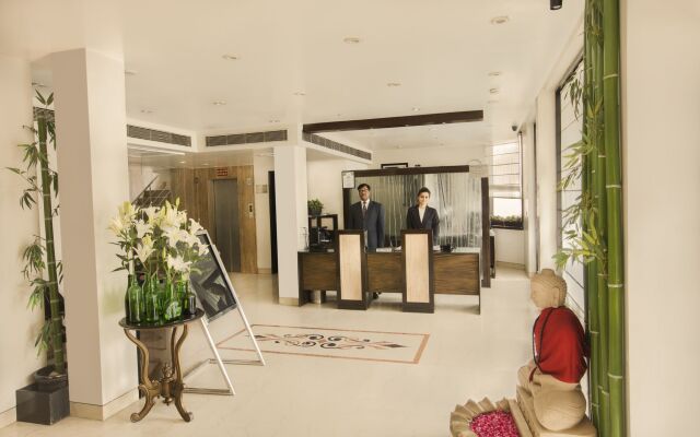Rockland Hotel - C R Park