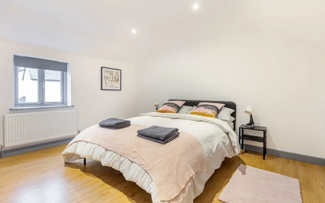 Host Stay Bridge Street Residence