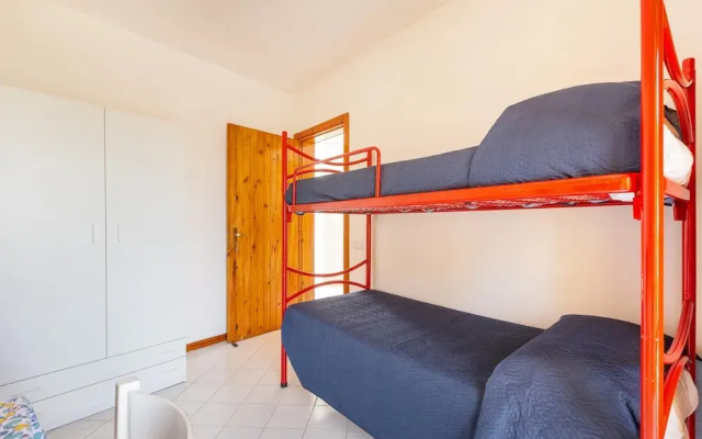 2369 Mono Le Rose by Barbarhouse