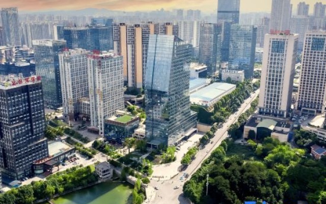 Shouyang Luhu Hotel (Guiyang North Railway Station, Convention and Exhibition Center) – Outside – Guiyang