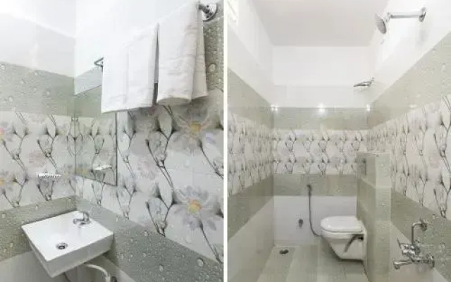 Hotel Pushpwant by OYO Rooms