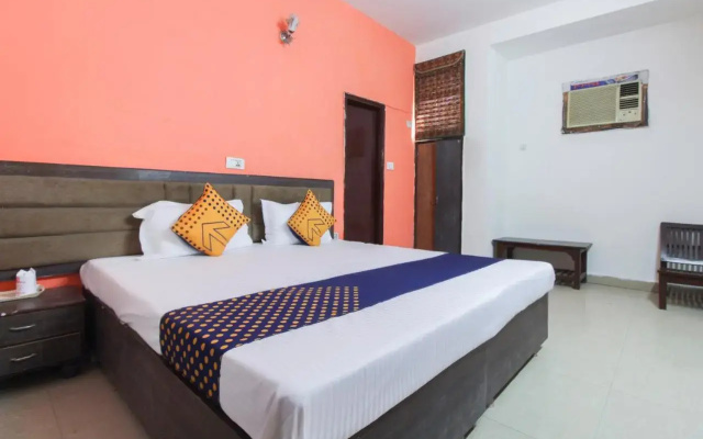 Goroomgo Viren Pacific Agra