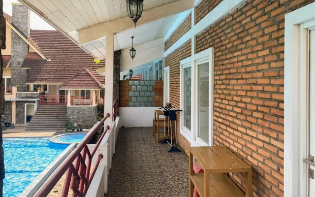 Urbanview Hotel Villa Q Gisting by RedDoorz