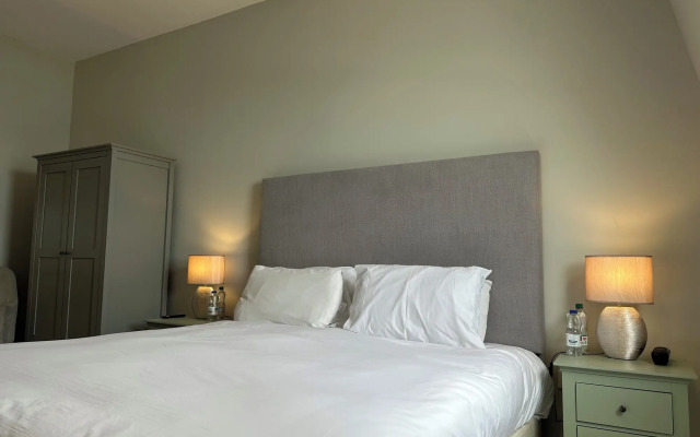 The Chatsworth Hotel