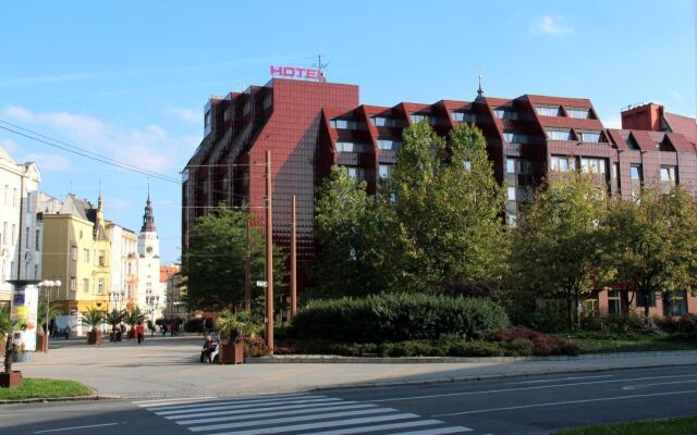 hotelImage