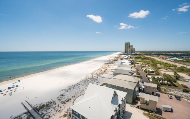 Phoenix West 1001 Apartment 4