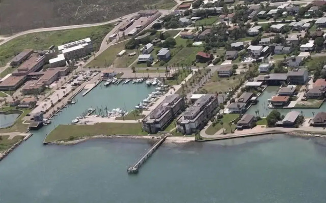 Channelview 214