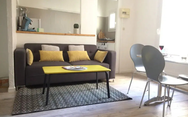 Un Chat au Soleil