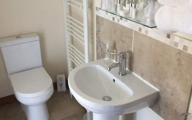 Oak Lodge Bed & Breakfast