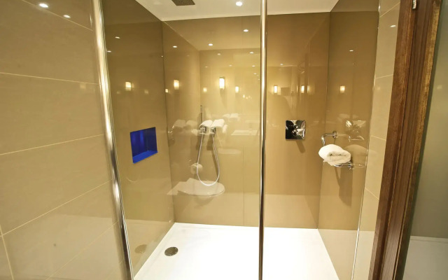 Frensham Pond Country House Hotel & Spa