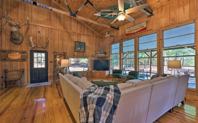 Waterfront Deck: Home on Ouachita River!