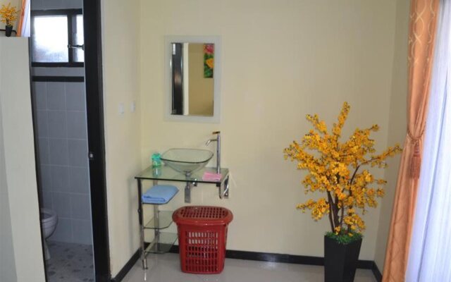 Mika Homestay