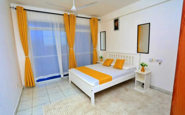 Lux Suites Ratna Furnished Apartments