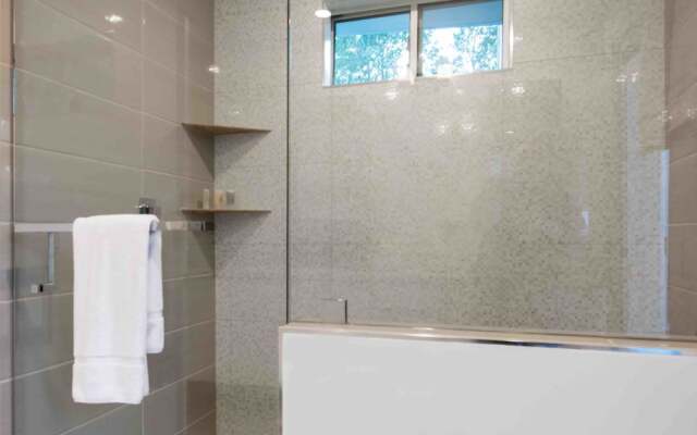 PS Desert Indulgence Three-Bedroom House