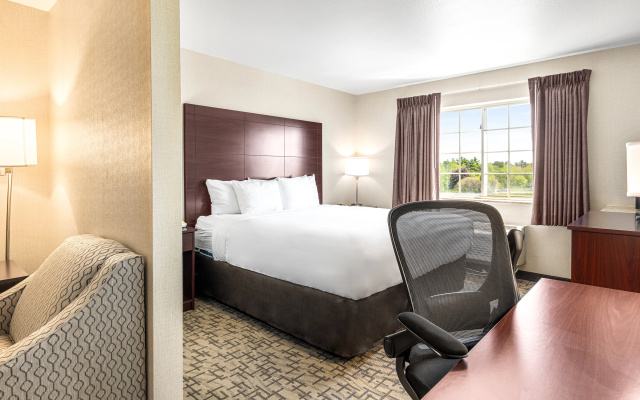 Boarders Inn & Suites by Cobblestone Hotels - Shawano