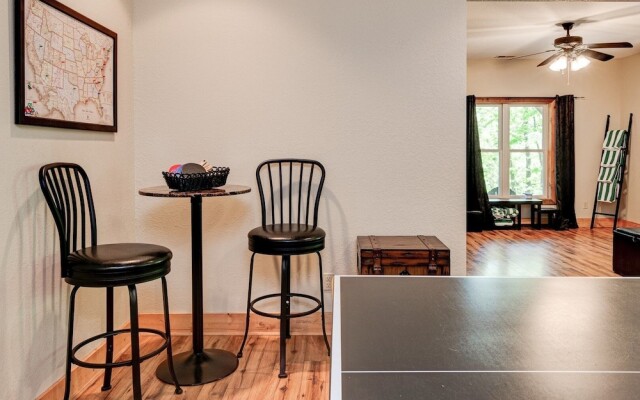 Asheville Town 3 Bedroom Cabin