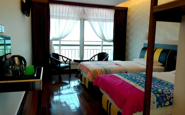 Strawberry Garden Hotel – Guest Rooms – Ranau