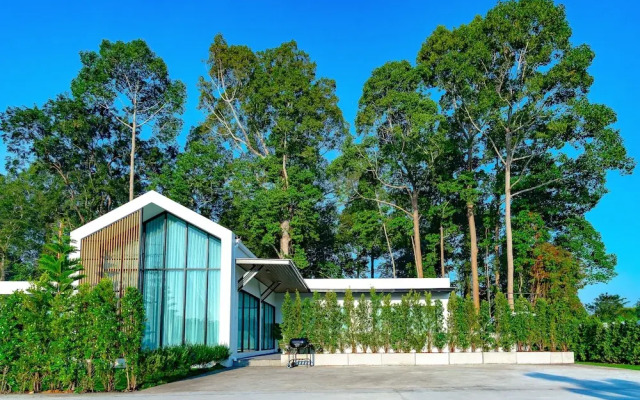 Villa Paramount 2