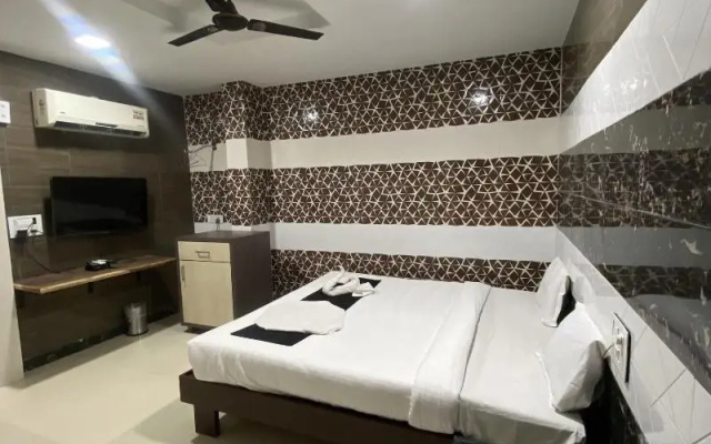 Czar Palace Resort Udaipur – Guest Rooms – Udaipur