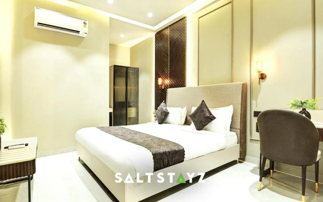 Saltstayz Select - Pitampura