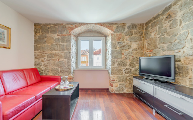 Palace Suites Heritage Hotel – Adults Only