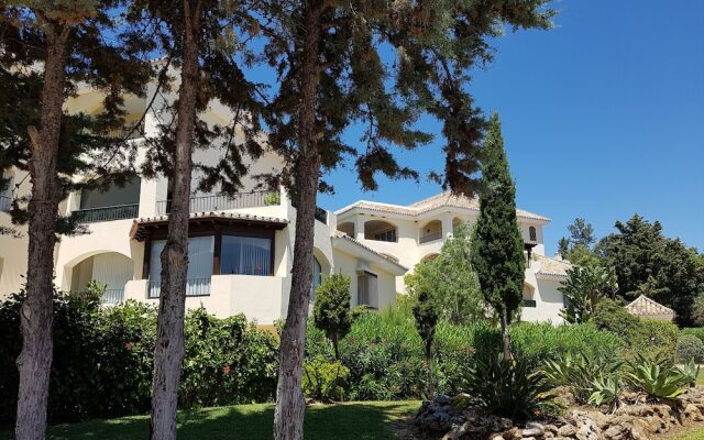 Bahia de Marbella apartment