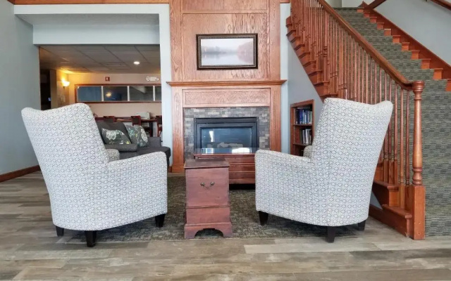 GrandStay Hotel & Suites Hastings
