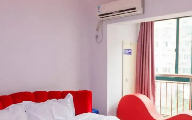 Hangzhou Woju Express Hotel (Xiasha Media Store)