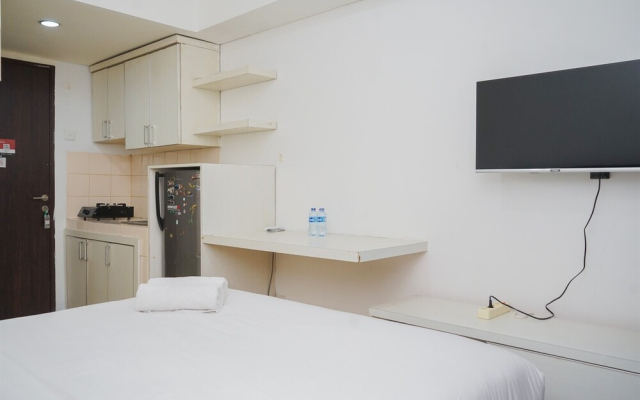 Homey And Nice Studio At Serpong Greenview Apartment