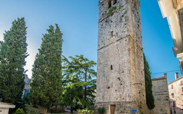 Completely Renovated Traditional Istrian Stone House Villa Bale-valle