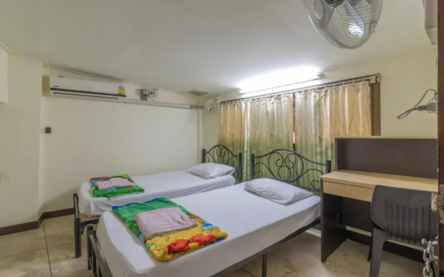 7 Holder Guesthouse