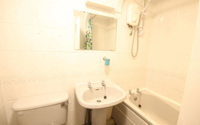 37E Medmerry Park 2 Bedroom Chalet