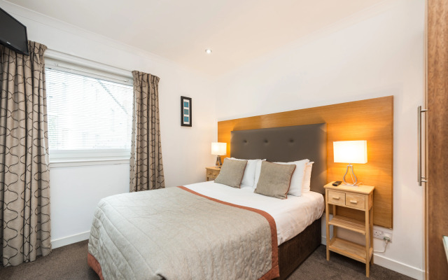 Fountain Court Apartments - Harris