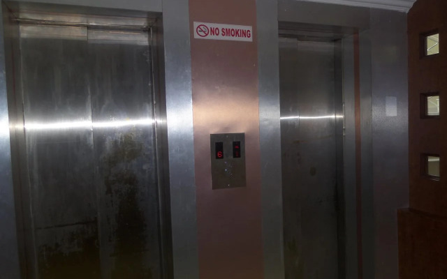 Hotel Revis Heights