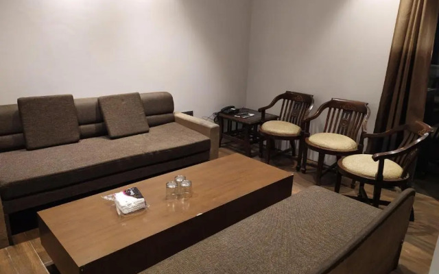 Hotel Star Inn