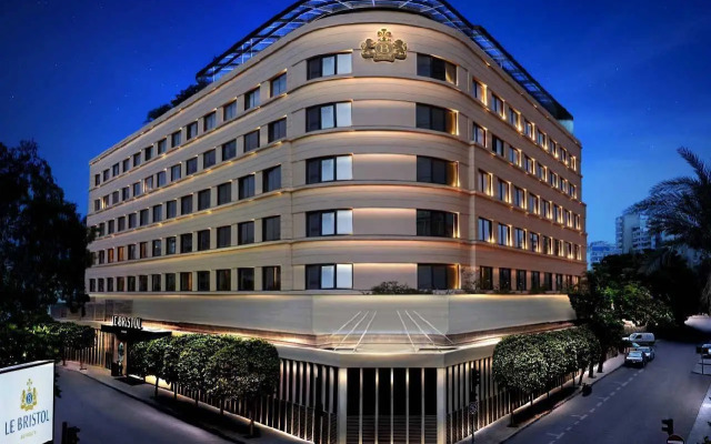 Le Bristol Hotel