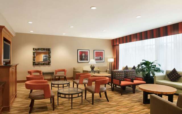 Hampton Inn New York - LaGuardia Airport