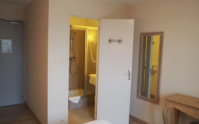 Logis Hôtel Vannes Nord Le Clos des Hortensias