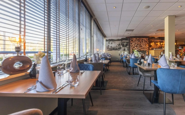 Fletcher Hotel - Restaurant De Zeegser Duinen