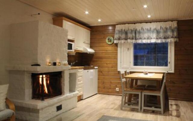 Loma-Vietonen Holiday Village