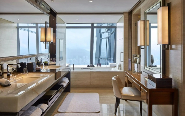 The Ritz-Carlton, Hong Kong