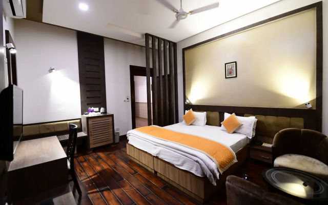 Hotel Jataka Inn