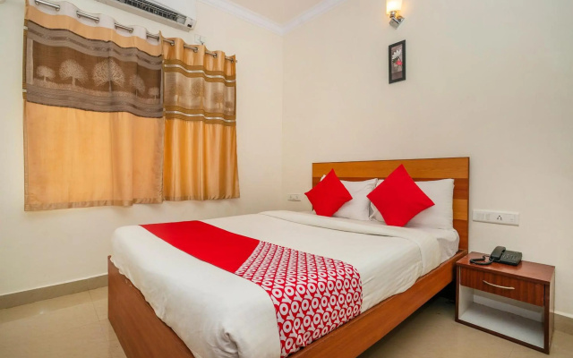 OYO Flagship 9528 Hotel Midas Casita