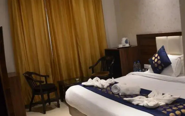 Hotel Grand Star by Royal Collection