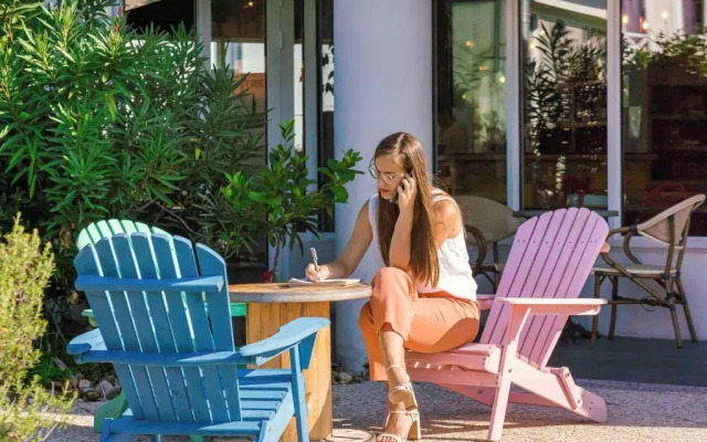 greet Hotel Bordeaux Aeroport