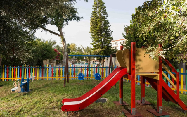 Paphos Gardens Holiday Resort