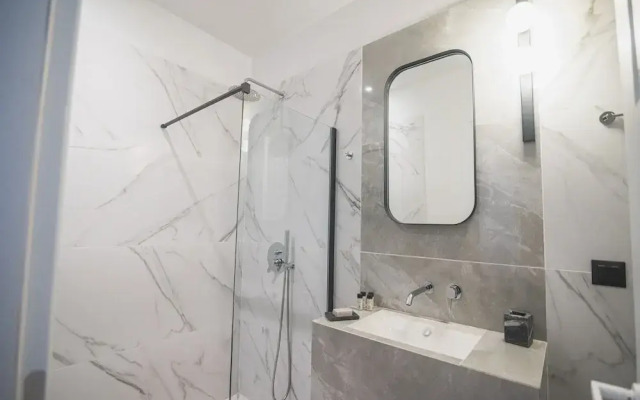 Downtown Suites by Athens Tower