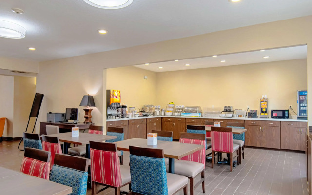 Comfort Inn and Suites Fredericksburg