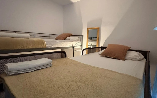 Meridian Rooms