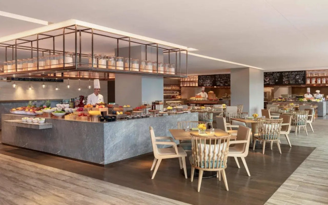 Courtyard by Marriott Shenzhen Bay